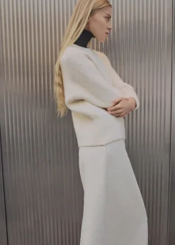 MANGO Swetry I Kardigany*Sweter z okrągłym dekoltem i miękkim wykończeniem