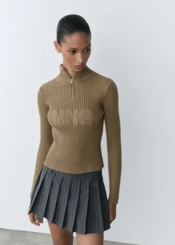 MANGO Swetry I Kardigany*Sweter z półgolfem i logo