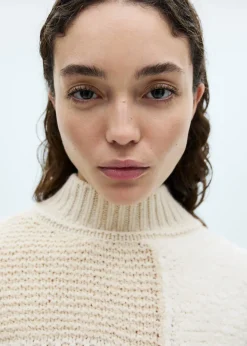 MANGO Swetry I Kardigany*Sweter z półgolfem i patchworkiem