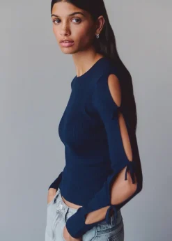 MANGO Swetry I Kardigany*Sweter z wycięciami i wiązaniami