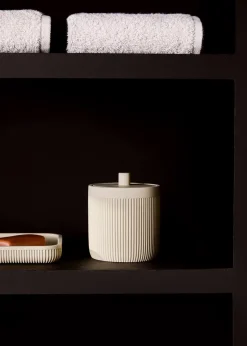 MANGO Akcesoria Łazienkowe*Szkatułka z żywicy do łazienki