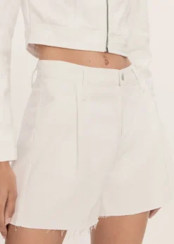 MANGO Krótkie Spodenki*Szorty dżinsowe z postrzępionym dołem