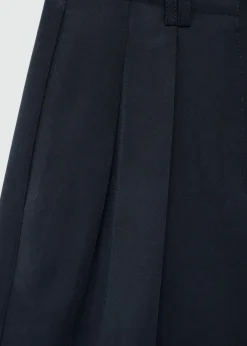 MANGO Krótkie Spodenki*Szorty ze średnim stanem i zaszewkami