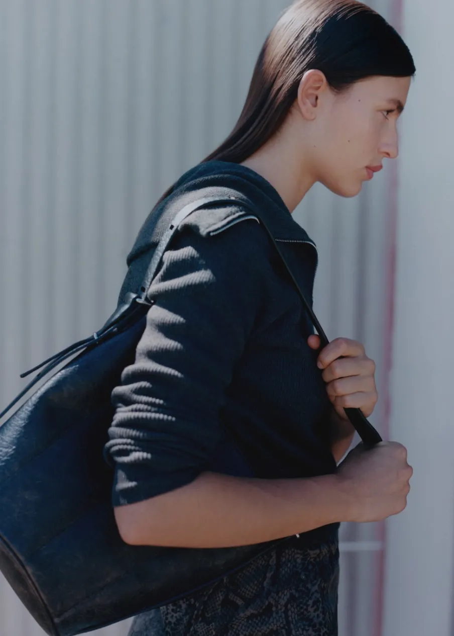 MANGO Torebki*Torebka typu bucket z imitacji skóry